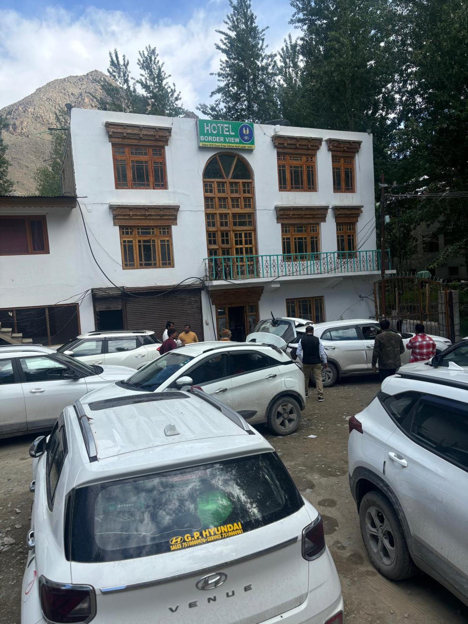 Hotel Border View Kargil Dış mekan fotoğraf